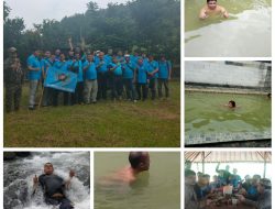 Asyiknya Pasukan Kuli Tinta PWI Basah-basahan di Pemandian Air Panas Lembah Alam Tirta