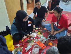 Mahasiswa KKN UNIDA Ciptakan Produk Olahan Dimsum Lele dan Stik Kangkung, Hasil Budidaya Ember