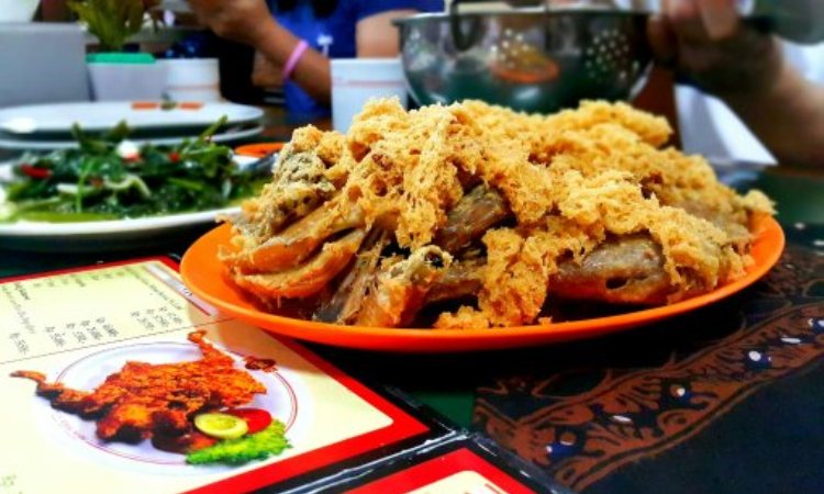 Ayam-Goreng-Mbok-Berek
