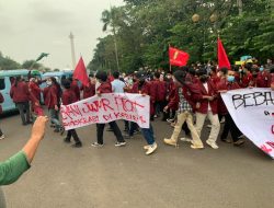 Geruduk Istana Presiden, IMM Cabang Cirendeu Sampaikan Enam Tuntutan Ini