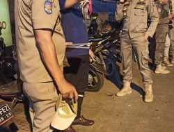 Ratusan PKL Jalan Merdeka di Tertibkan