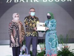 DWP Kabupaten Bogor Gelar Lomba Fashion Show Batik Khas Bogor