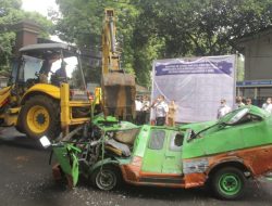 Biskita Trans Pakuan Siap Mengaspal, Pemkot Hancurkan 30 Angkot