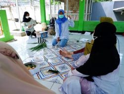 Mahasiswa IPB University Lakukan Penyuluhan Re-Grow Sayuran di Desa Cibanteng