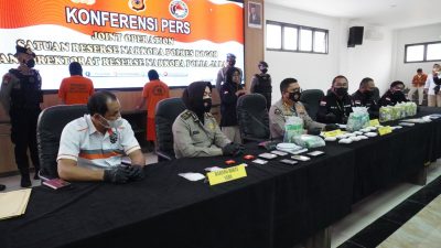 Polres Bogor dan Ditnarkoba Ciduk Tiga Tersangka Jaringan Pengedar Narkoba