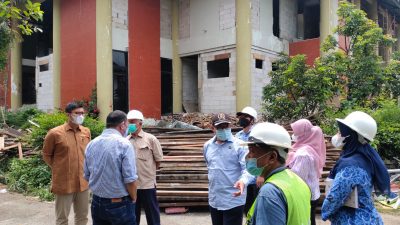Komisi 3 DPRD Kabupaten Bogor Tinjau Proyek Rehab Gedung Pusda’i Cibinong, Ini Kata Fathoni