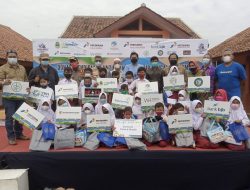 JMI Gelar Donasi Pendidikan dan Dukung Peningkatan Kualitas Sungai Citarum