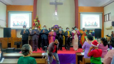 HKBP Ressort Cibinong Distrik 28 Deboskab Gelar Natal Keluarga