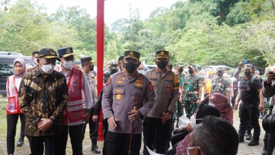 Jelang Perayaan Natal, Kapolri-Menhub Tinjau Pos Terpadu Simpang Gadog dan Cisarua