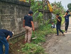Bersihkan Jalan Lingkungan, BPPKB Ranting Leuwinutug Berencana Ciptakan Pasar Bersih