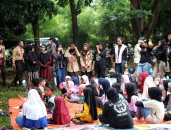 Bangun Sadar Literasi di Bojong Kulur, Komunitas Kemah Edukasi Gaet Relawan dari Luar Kota