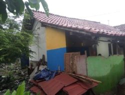 Pembangunan Sandes di Desa Cariu Dinilai Tak Maksimal, Material Milik Penerima Banyak yang Terpakai