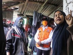 Tinjau Rumah Rusak Terdampak Angin Kencang di Bogor Barat, Ini Kata Sekda Syarifah