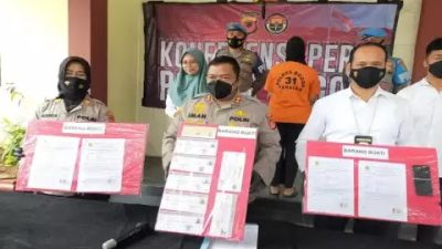 Gelapkan Uang 5,7M Dengan Modus Investasi, IRT Ini Di Giring Korban ke Polres Bogor