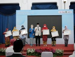 Hari Kartini, Ridwan Kamil Beri Penghargaan 27 Pahlawan Perempuan Asal Jabar