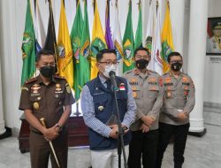 Kepada Seluruh Warga Jabar, Jika Anda Jadi Korban Pungli THR Lebaran, Segera Lapor Kisini