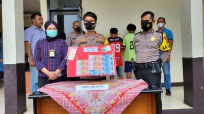 Polsek Cibinong Ciduk Pelaku Pengedar Uang Palsu, Katanya Beli Melalui FB
