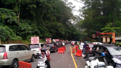 Volume Kendaraan Menuju Bogor Meningkat, Polres Cianjur Berlakukan One Way