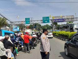 35 Ribu Kendaraan Sudah Penuhi Kawasan Puncak Bogor Sedari Pagi Hari