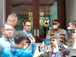 Bima Arya Sidak Elvis eks Holywings, Temukan Ribuan Botol Miras dan Langsung Disegel