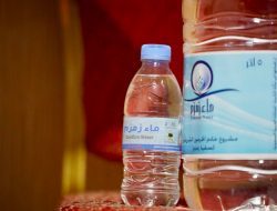 Dear Jemaah Haji Indonesia, Air Zamzam Dilarang Masuk Koper Bagasi