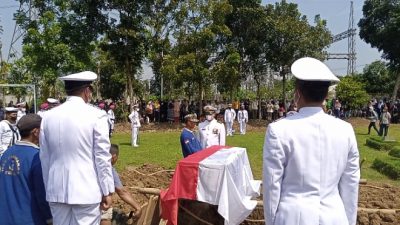 Peltu Suparno, Korban Laka Truk Pertamina di Cibubur Dimakamkan di Jonggol