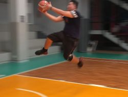 Harry Ara Ketua KI DKI Yang Hobi Basket Sejak SD