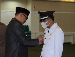 Plt Bupati Bogor Lantik Dua Kades PAW, Sampaikan Pesan Penting Ini