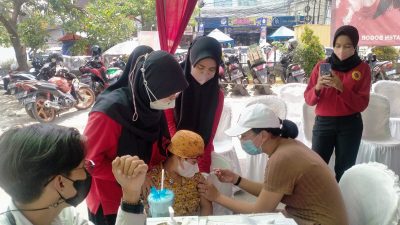 BIN Kembali Gelar Vaksinasi Massal di Pasar Cibinong, Ada Pesan Penting Ini