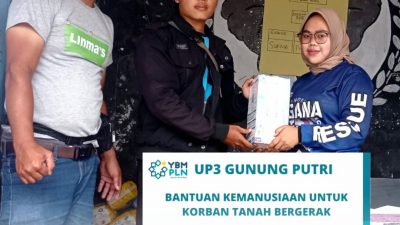 Peduli, YBM PLN Gunung Putri Salurkan Bantuan Korban Bencana di Bojong Koneng