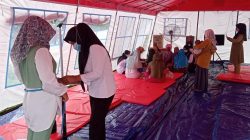 Ratusan Pengungsi Bencana Pergeseran Tanah Bojong Koneng Terjangkit Penyakit ISPA dan Gatal-gatal
