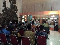 Audiensi Dengan KLHK, Masyarakat Desa Sukawangi Minta Tanah yang Masuk Ploting Hutan Dikembalikan