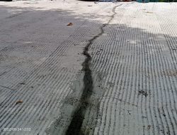 Baru Dibeton, Pekerjaan Jalan Klapanunggal-Dayeuh Banyak Retakan