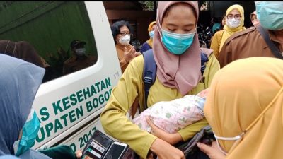Bayi Dalam Tas di Desa Cicadas Jadi Rebutan Warga yang Ingin Mengadopsi