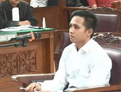 Sambil Menangis Minta Maaf, Bharada E: Saya Hanyalah Anggota Yang Tidak Mampu Menolak Perintah Jenderal