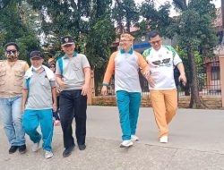 HUT ke-77, PGRI Gunung Putri Adakan Jalan Sehat Sekaligus Bagi-bagi Doorprize