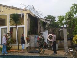 Angin Puting Beliung Ngamuk di Ciampea, 17 Rumah Warga Rusak
