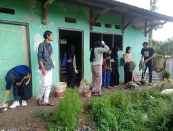 Katar Cigombong Bersama PKBM Ibnu Rusy Gelar Pelatihan Pembuatan Kriya Pot Bunga