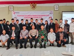 Panwaslu Kecamatan Gunung Putri Gelar Pelantikan dan Bimtek Panwaslu Desa