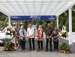 Kasetpres Resmikan SPKLU PLN Pertama di Lingkungan Istana Kepresidenan, Dukung Pencapaian NZE 2060