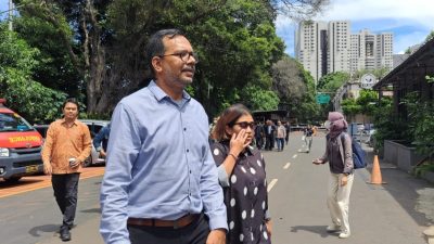 Haris Azhar dan Fatia Tersangka Kasus Pencemaran Nama Baik Menteri Luhut Diserahkan ke Kejaksaan