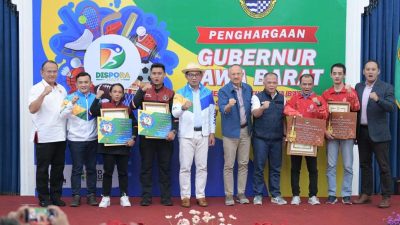 Ridwan Kamil Bagikan Kadeudeuh Rp18,9 Miliar untuk Atlet SEA Games dan Asean Paragames