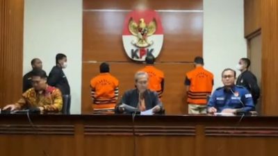 KPK Tetapkan Bupati Kepulauan Meranti Tersangka 3 Kasus Korupsi, Apa Saja?