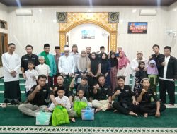 BTJ dan Katar RW 19 Bagi Takjil dan Santunan