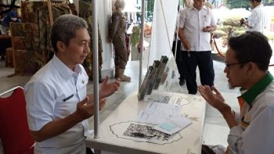 Dedie Rachim dan Syarifah Sofiah Kompak Serahkan Zakat di Baznas Kota Bogor