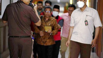 Mustofa Kamil, Tersangka Korupsi Dana Bos SMK Generasi Mandiri Ditahan Kejari Kabupaten Bogor