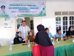 Sambil Bagikan BLT DD, Kades Wanaherang Minta Agar Jangan Terlambat Lagi