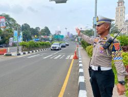 Satlantas Polres Bogor Siagakan Personil Guna Antisipasi Kepadatan Lalu Lintas di Jalur Puncak
