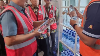 Wantannas RI Kunjungi Pabrik AQUA Mekarsari Sukabumi, Bahas Ketahanan Air Nasional