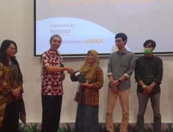 Dedie Rachim Serahkan Tablet EDC dan Aplikasi POS Gratis untuk 50 Pelaku UMKM di Kota Bogor